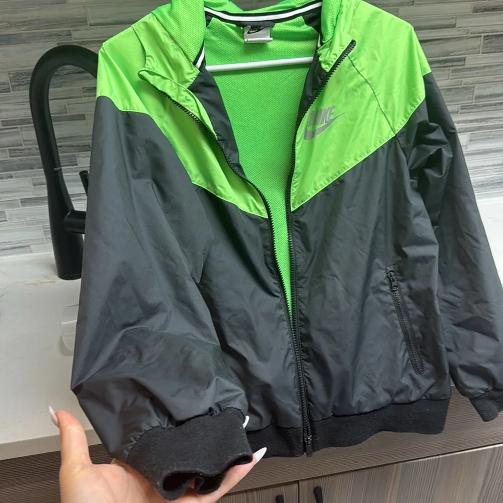 NIKE Athleisure Green Activewear Jackets
